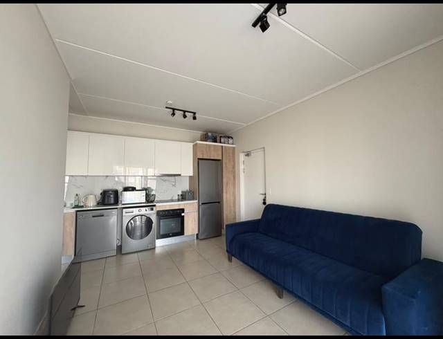 1 BEDROOM PROPERTY TO RENT IN RICHWOOD